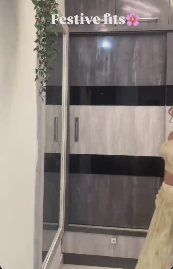 Designer Lehenga with Crunchy Silk Dupatta