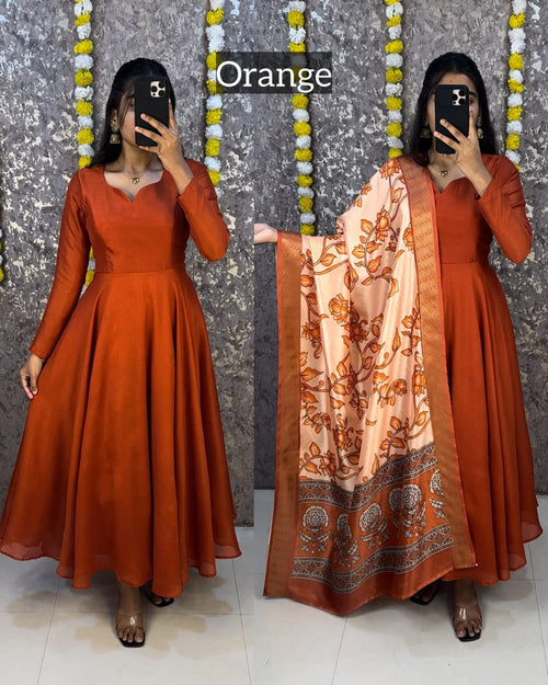 Anarkali Gown with Kalamkari Dupatta