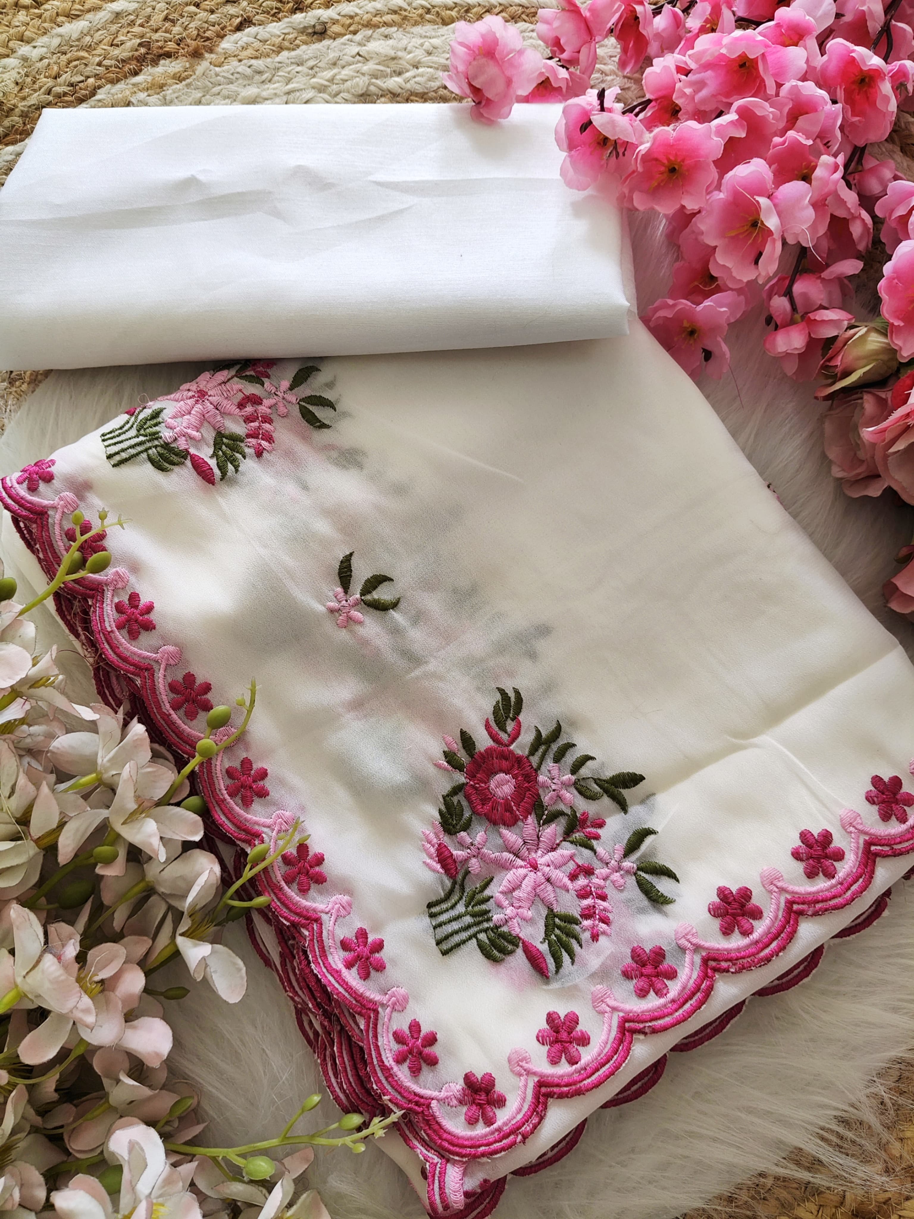 Designer Saree with Scallop Border & Mono Bangalore Blouse
