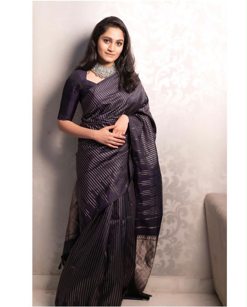Lichi Silk Jacquard Saree with Border Blouse