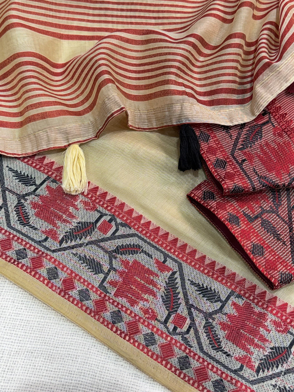 Modal Cotton Saree with Contrast Ikkat Border & Woven Pallu