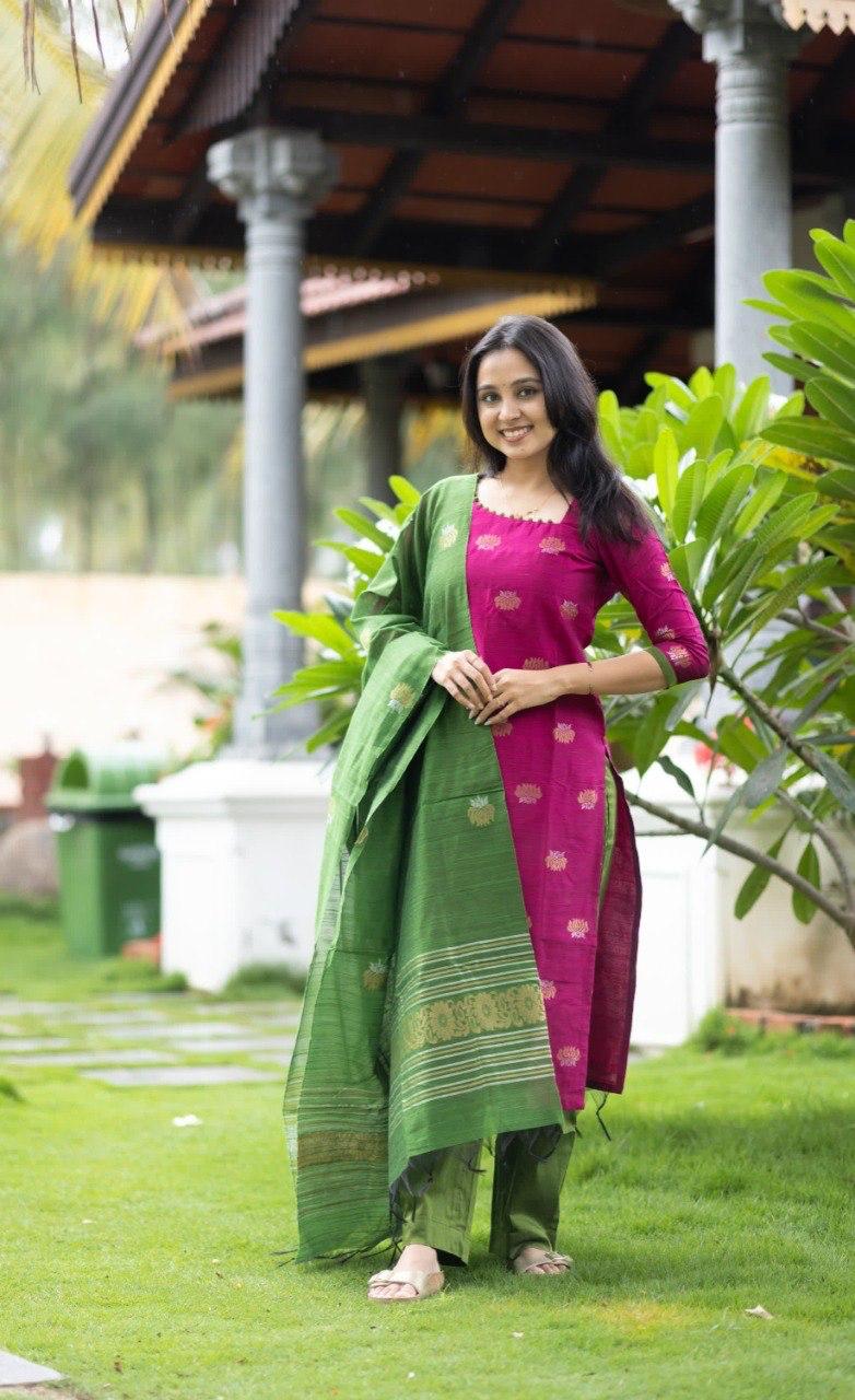 Kanchi Cotton Zari Work Kurta Pant & Dupatta Set