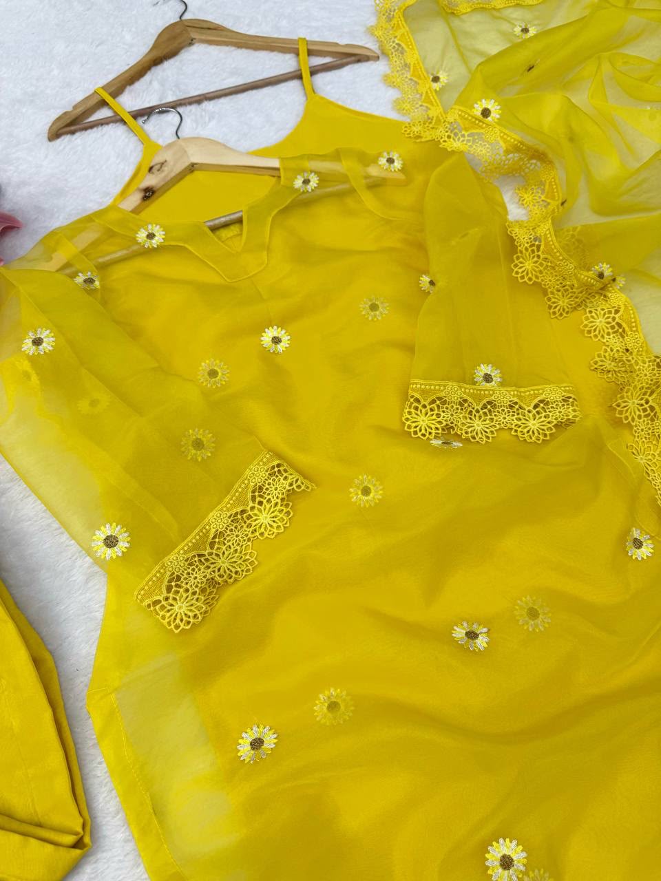 Nylon Organza Shrug Kurta Pant Dupatta Set