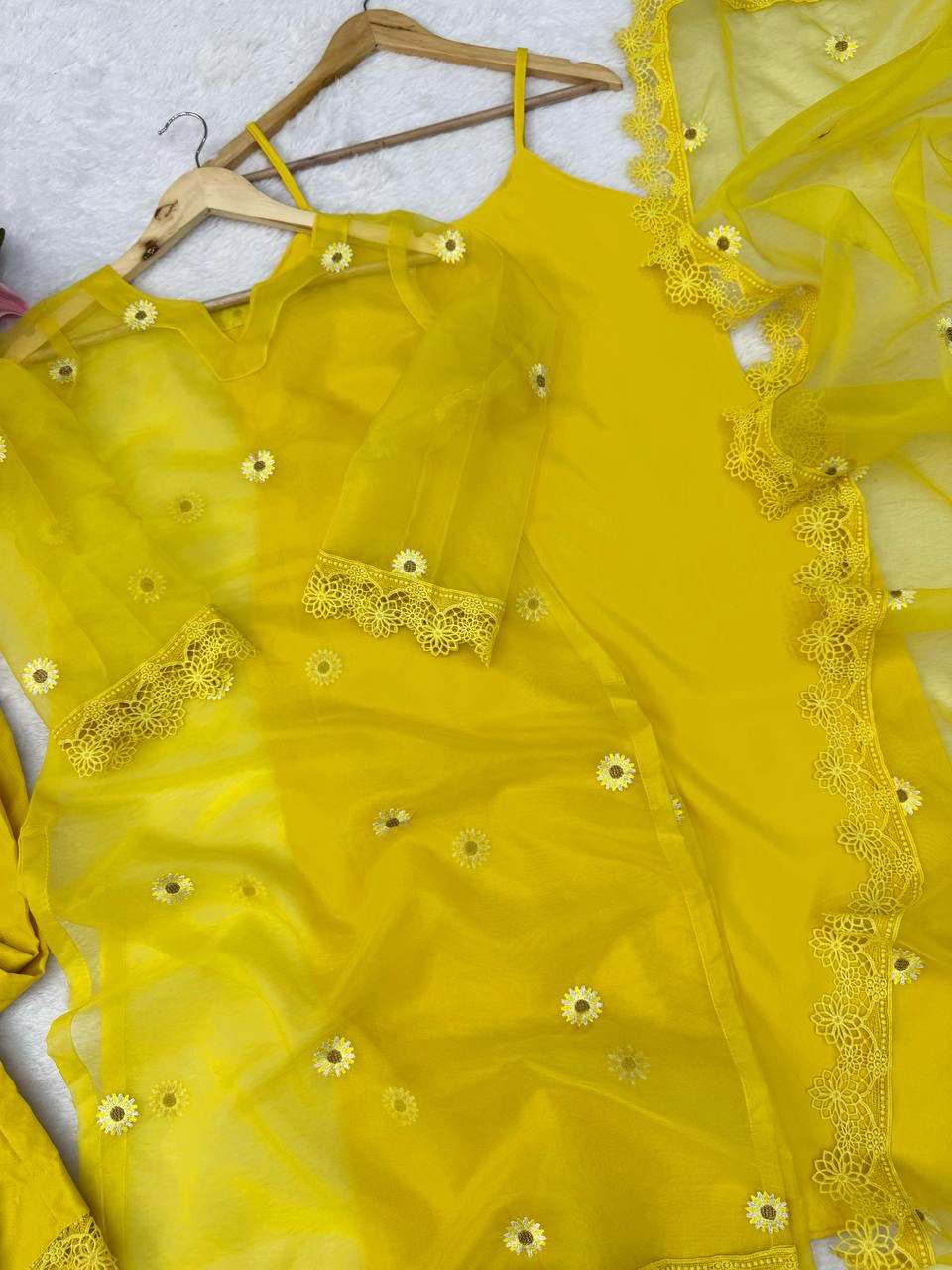 Nylon Organza Shrug Kurta Pant Dupatta Set