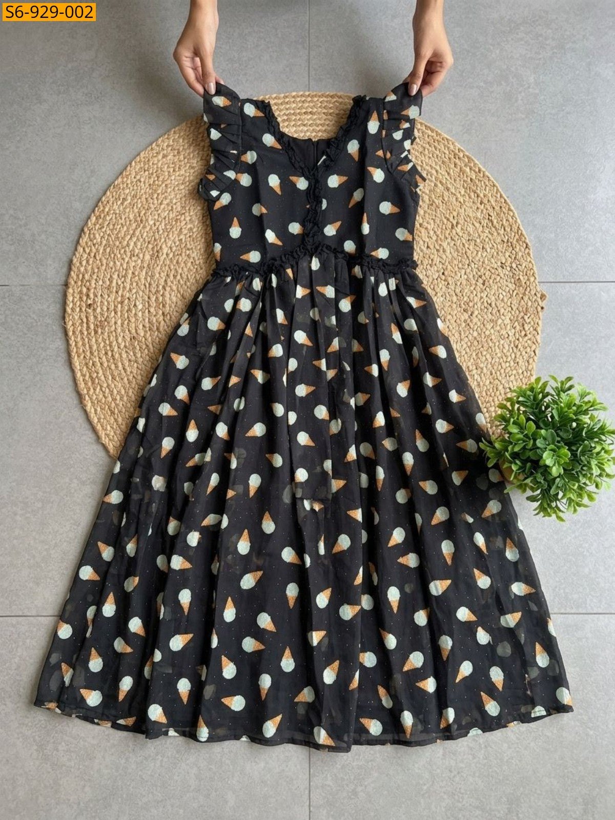 Elegant Floral A-Line Maxi Dress with Full Lining