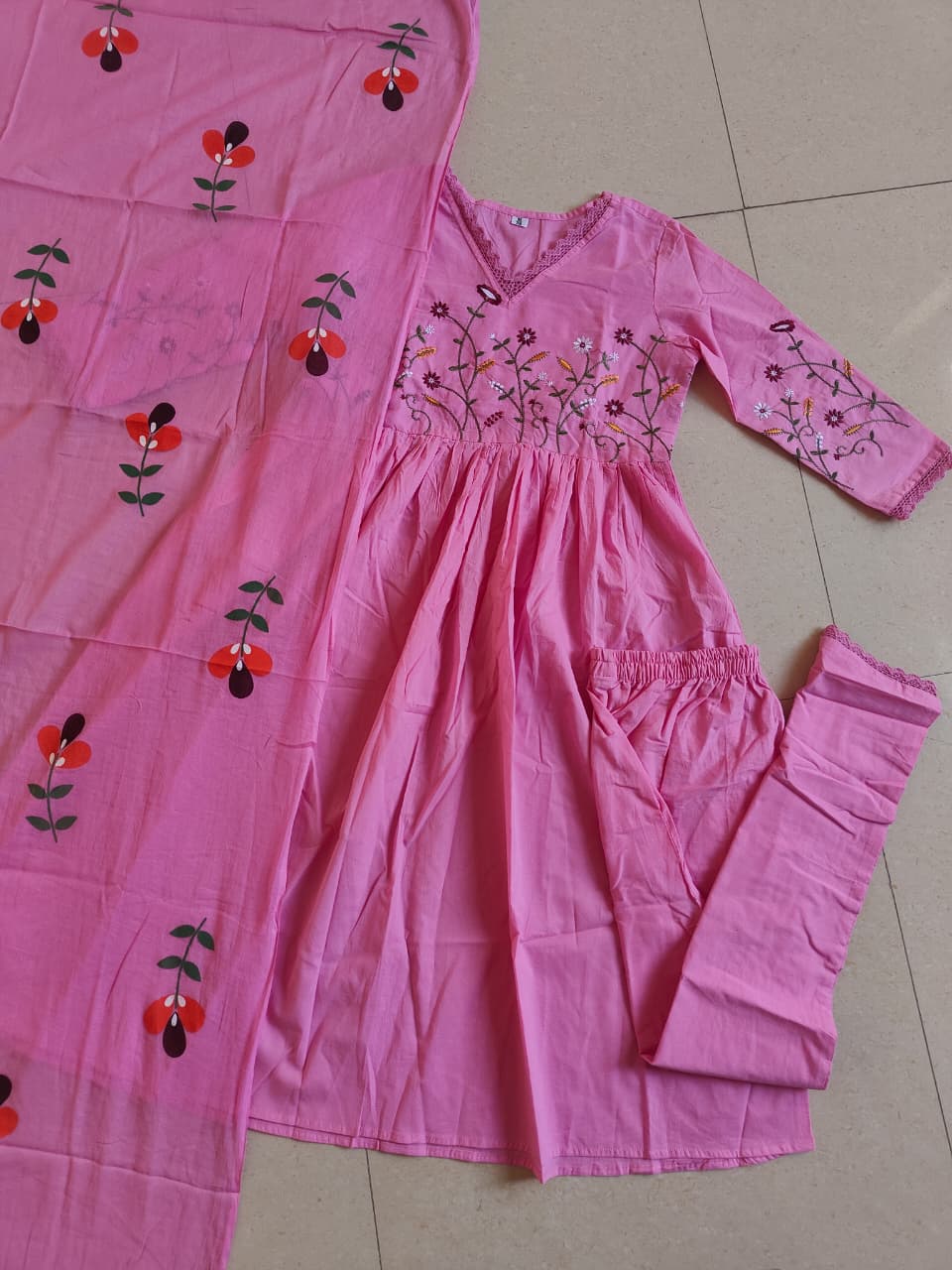 Embroidered Cotton Kurta Pant Set with Printed Cotton Malmal Dupatta