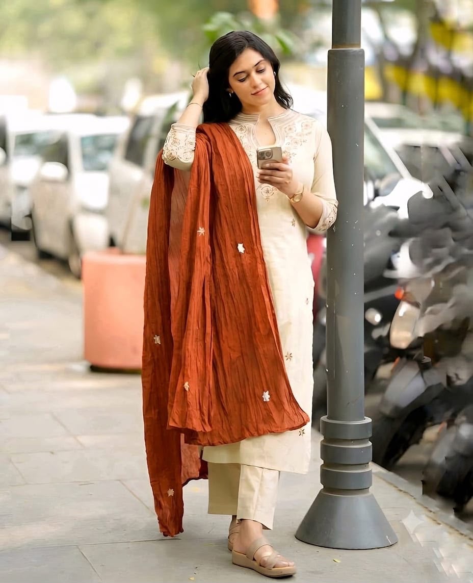 Embroidered Cotton Flex Kurti with Mul Cotton Dupatta