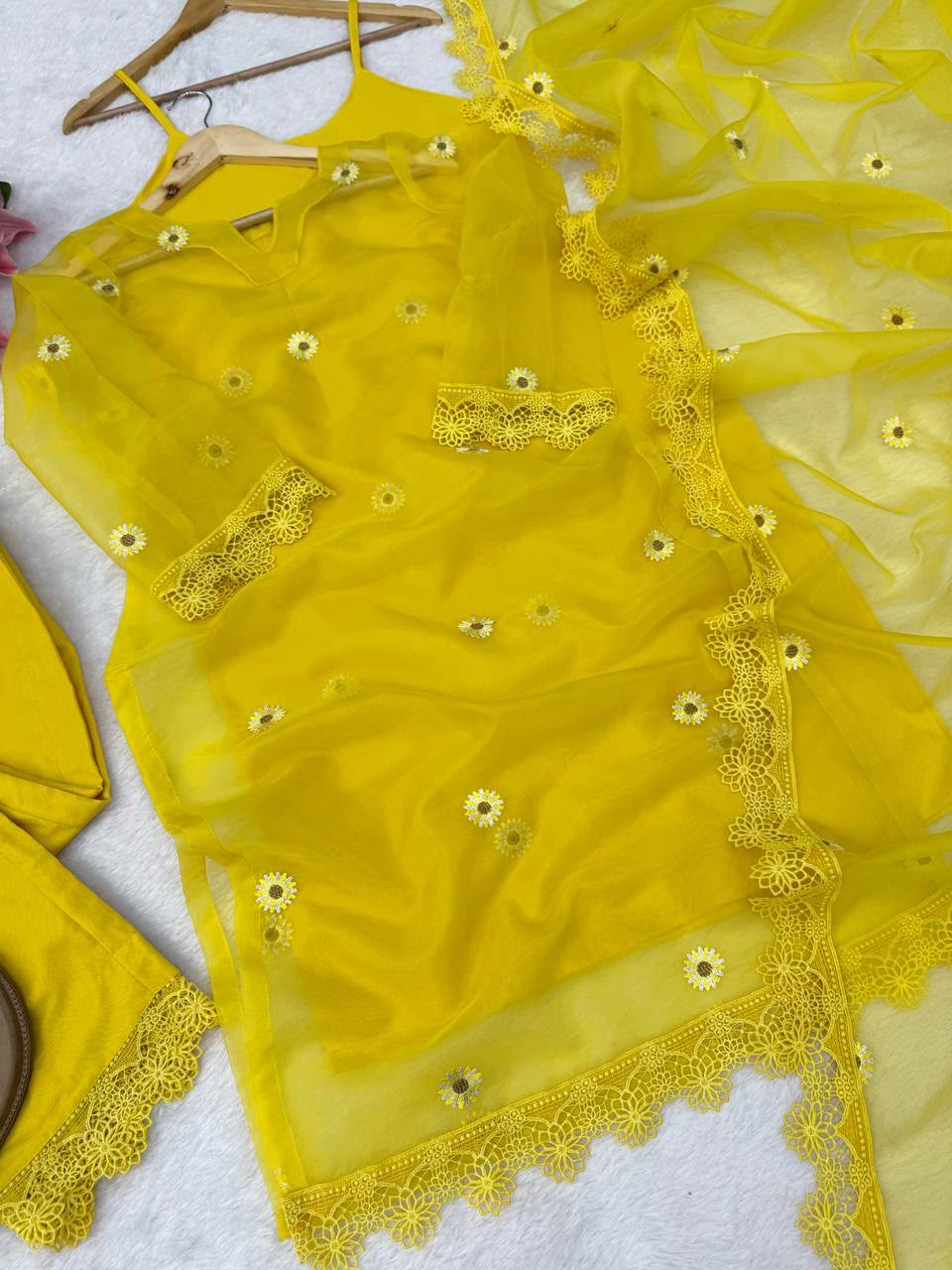 Nylon Organza Shrug Kurta Pant Dupatta Set