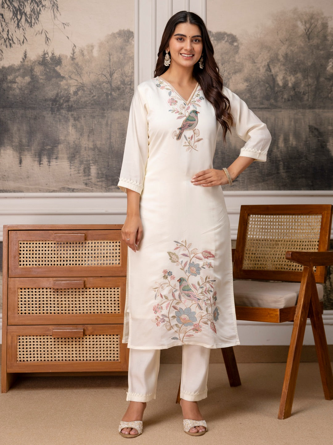 Embroidered Roman Silk Kurta Pant Set with Dupatta