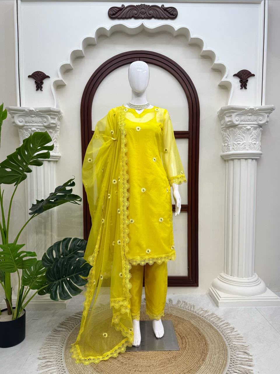 Nylon Organza Shrug Kurta Pant Dupatta Set