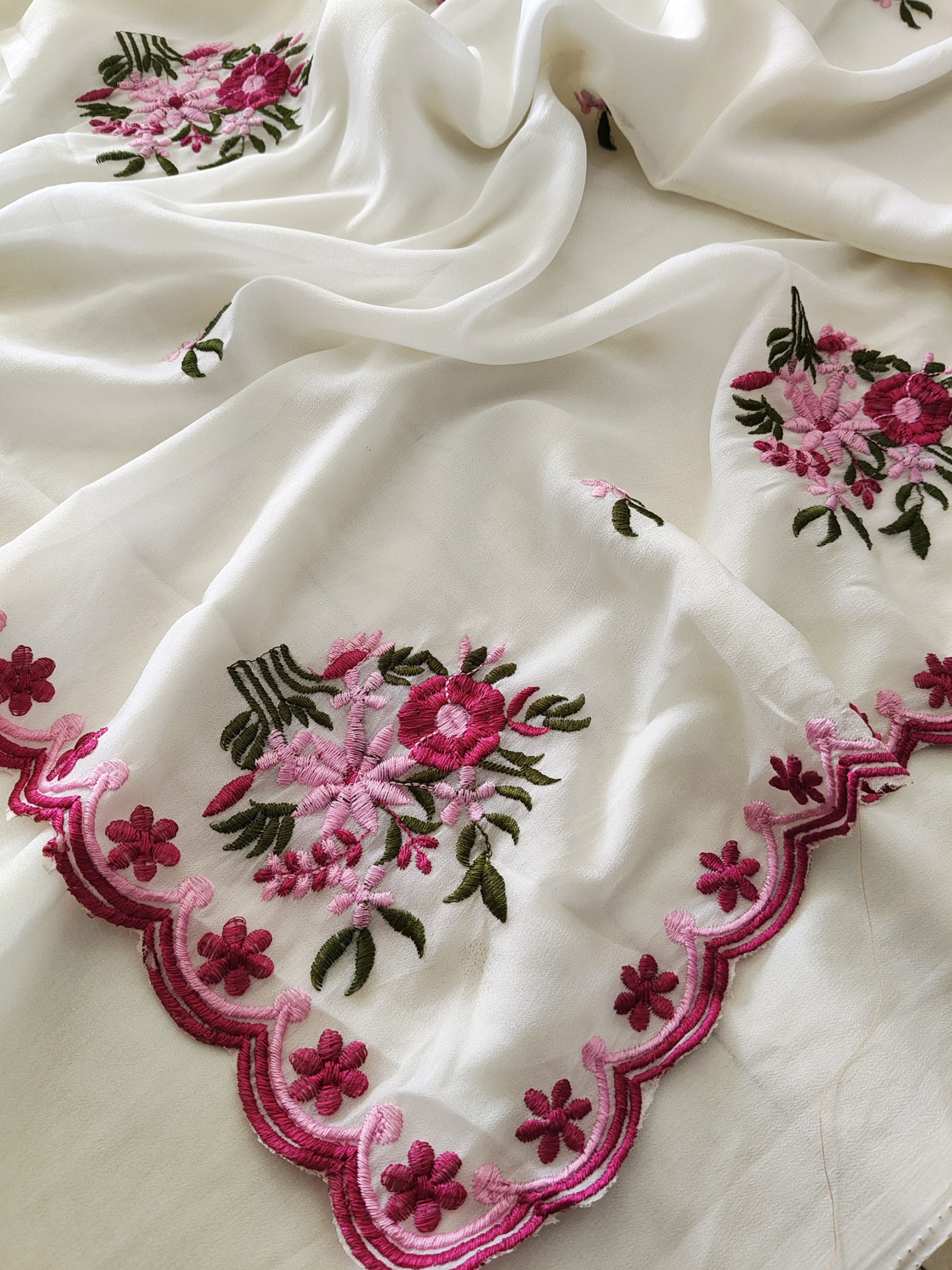 Designer Saree with Scallop Border & Mono Bangalore Blouse