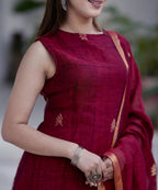 Sleeveless A-Line Cotton Kurti Palazzo Set with Linen Dupatta