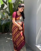 Lichi Silk Saree with Jacquard Weaving & Rich Pallu