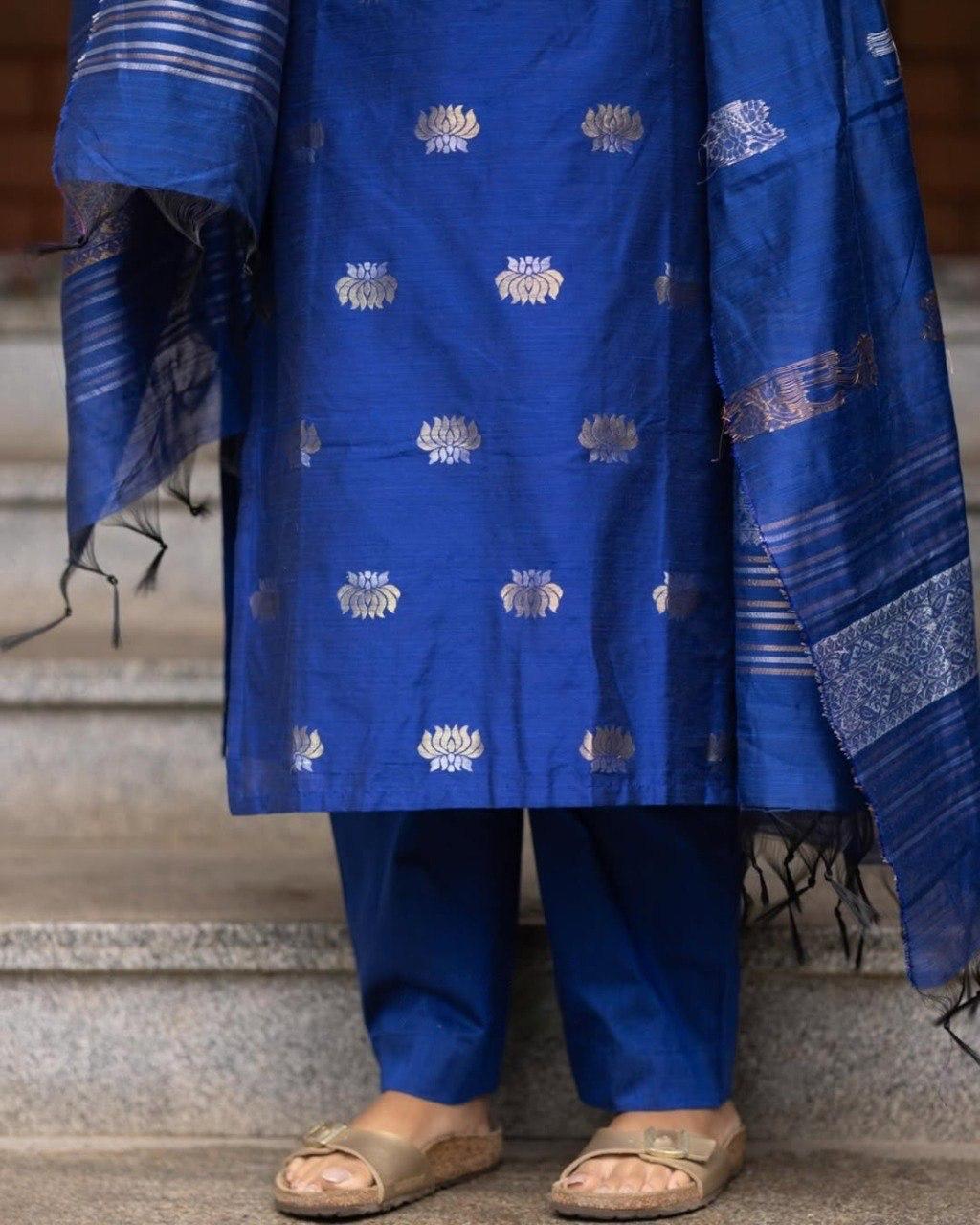 Kanchi Cotton Zari Work Kurta Pant & Dupatta Set